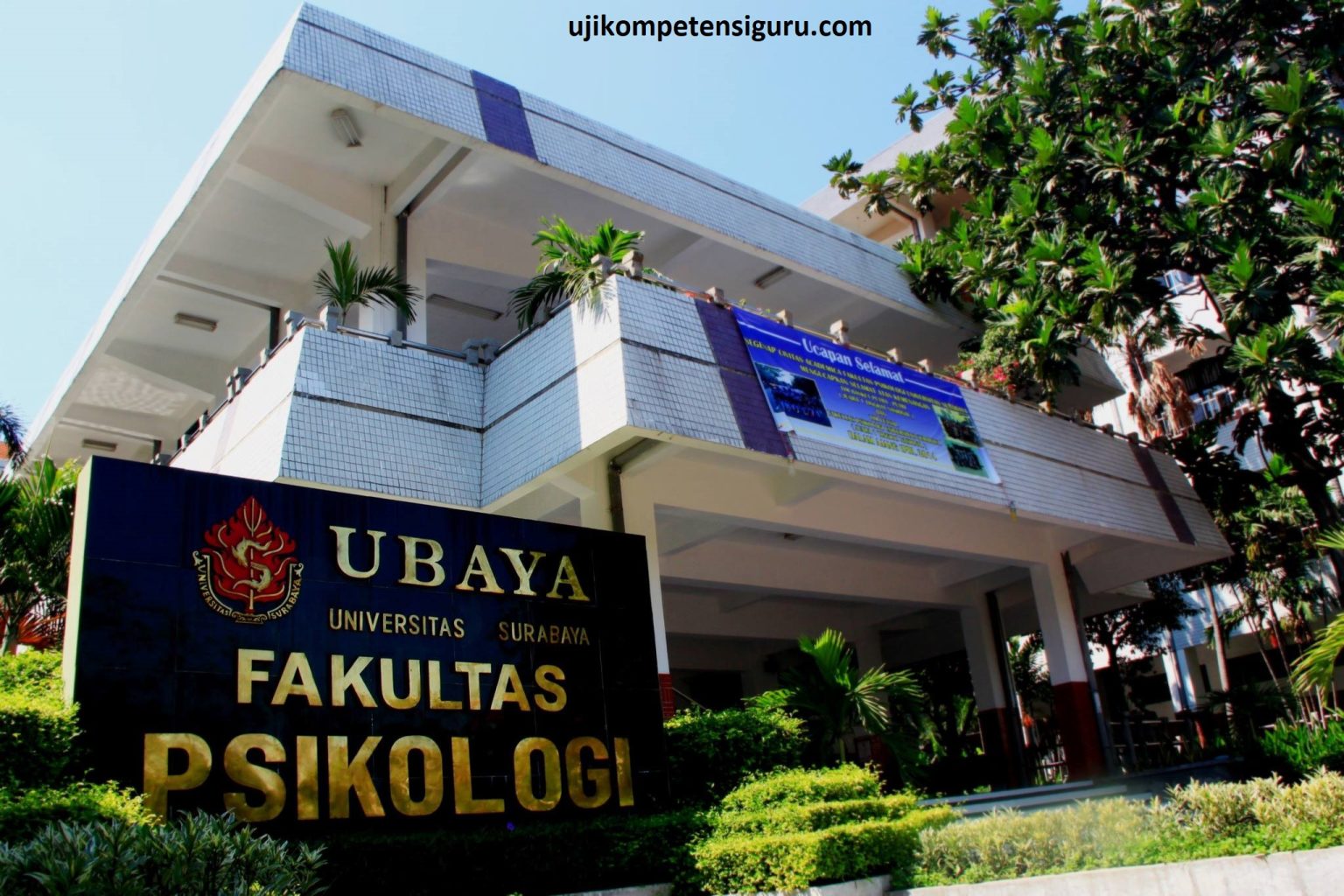 Universitas Surabaya